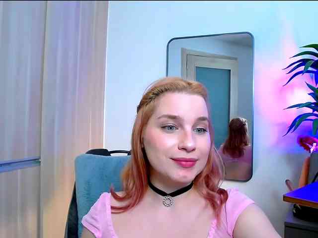 MinaGlow webcam