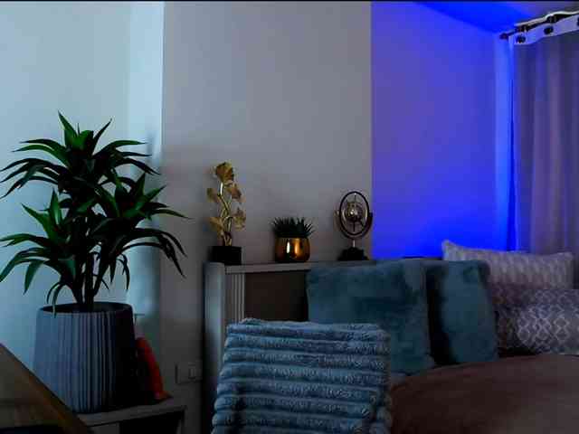 MinaGlow webcam