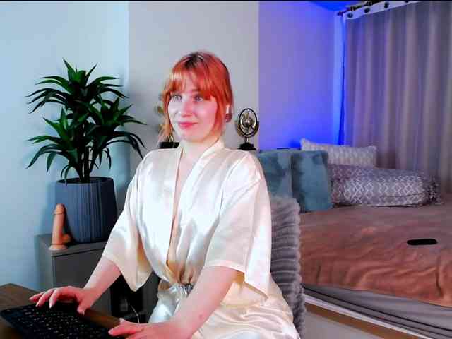 MinaGlow webcam