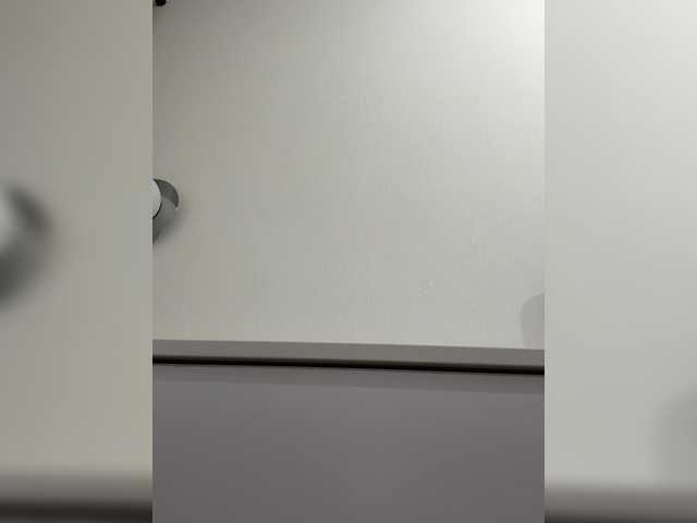 Lily33 live webcam show
