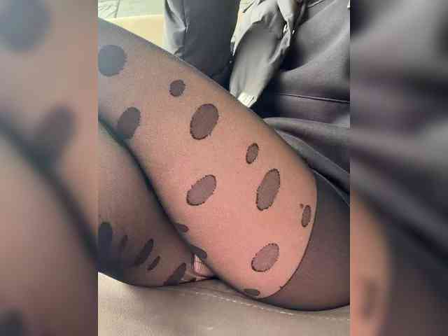 LILU111 webcam