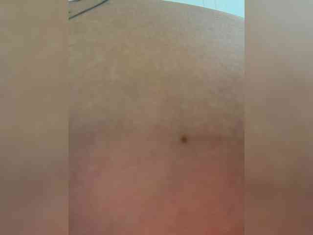 LILU111 webcam