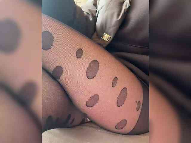 LILU111 webcam
