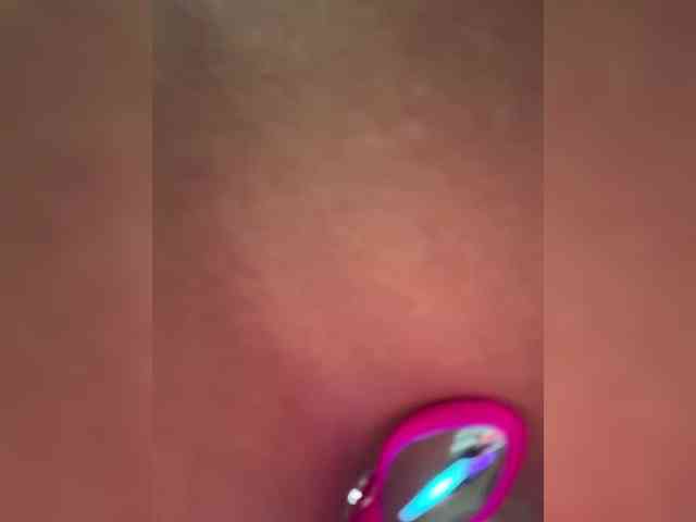 LILU111 webcam