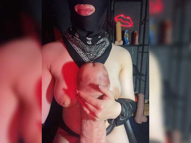 GloriaLove live cam on BongaCams