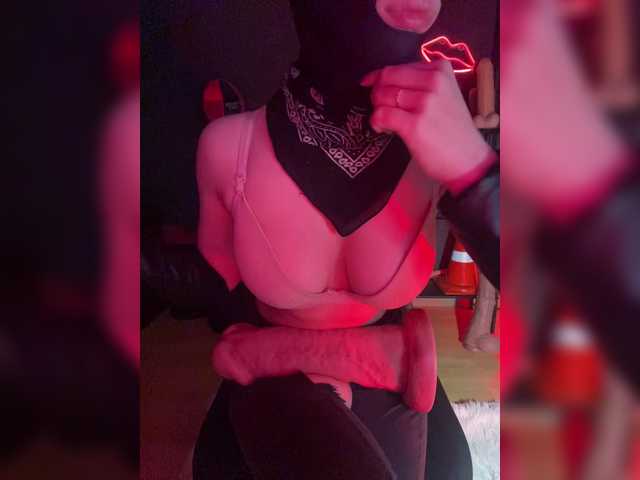 GloriaLove webcam