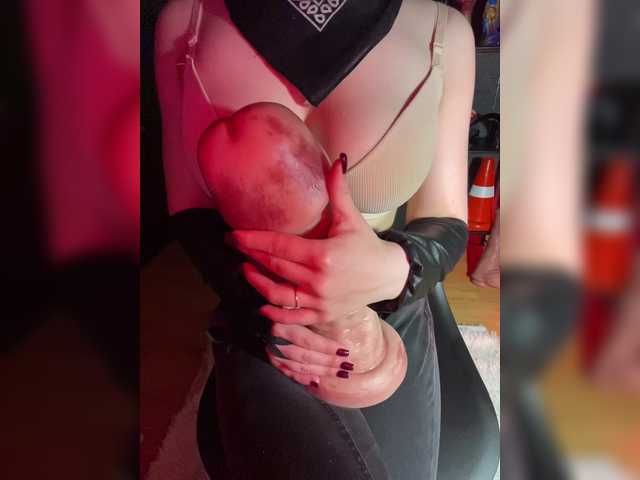 GloriaLove live cam