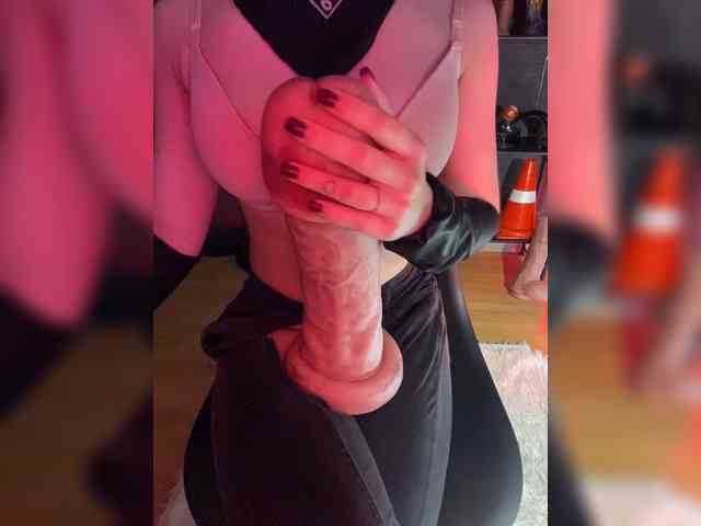 GloriaLove webcam