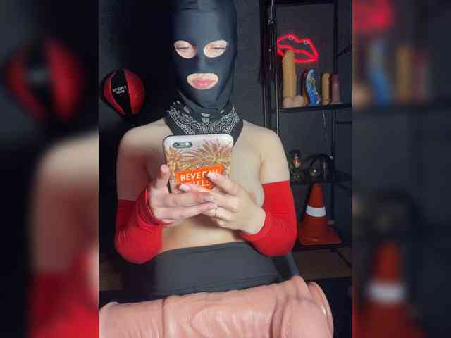 GloriaLove webcam
