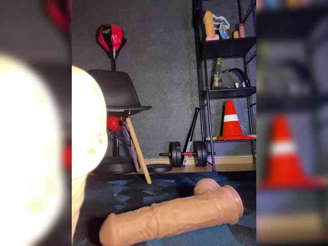 GloriaLove webcam