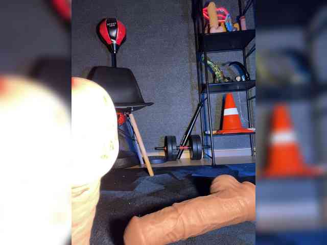 GloriaLove webcam