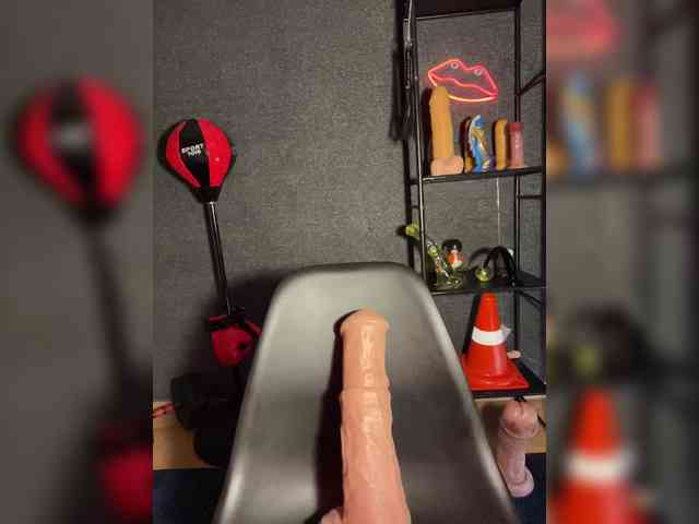 GloriaLove webcam