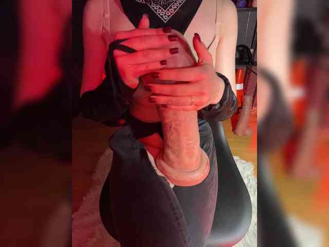GloriaLove webcam