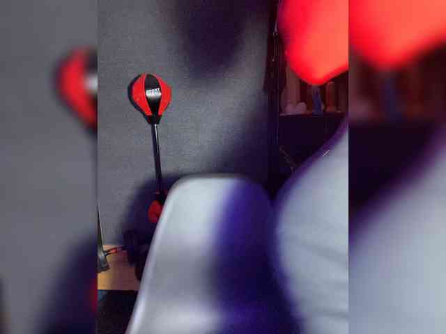 GloriaLove webcam