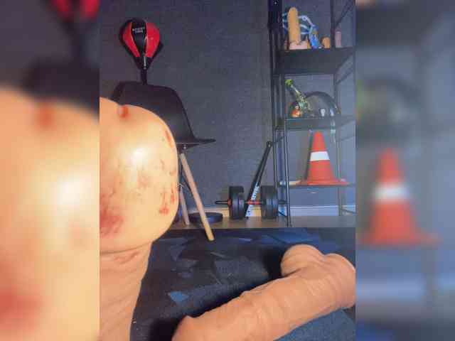 GloriaLove webcam