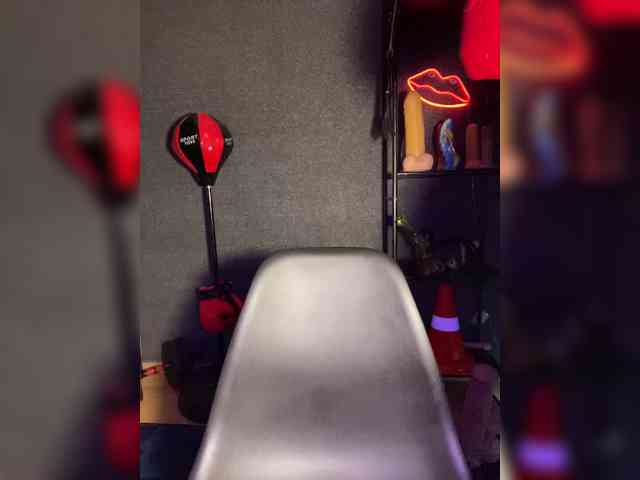 GloriaLove webcam