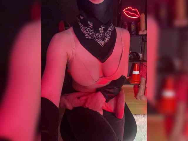 GloriaLove webcam
