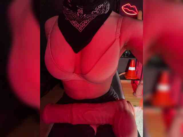 GloriaLove webcam