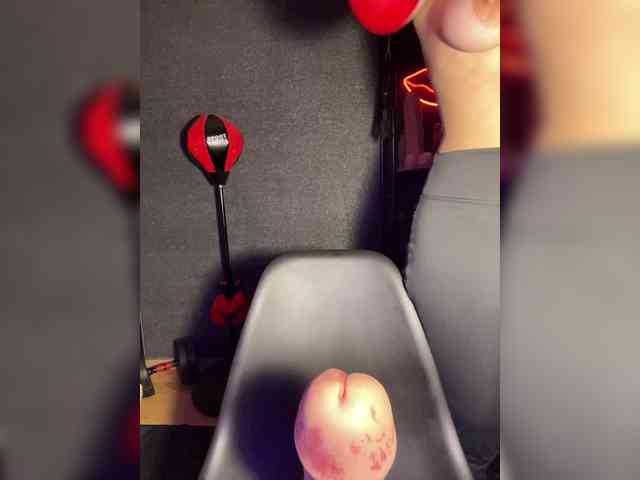 GloriaLove webcam