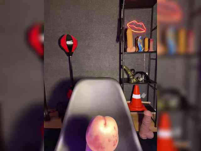 GloriaLove webcam