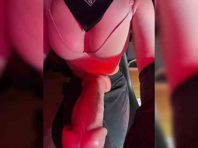GloriaLove Live Webcam on BongaCams