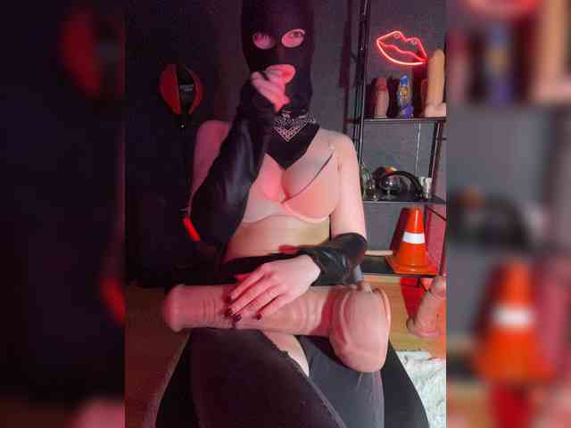 GloriaLove webcam