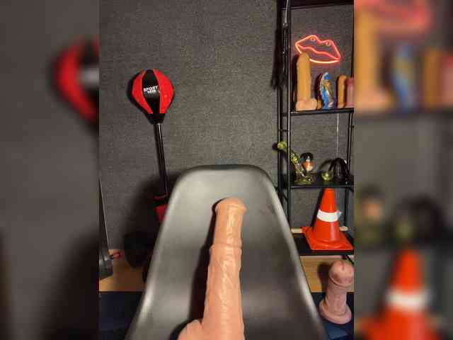 GloriaLove webcam