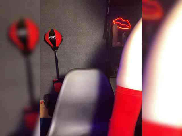 GloriaLove webcam
