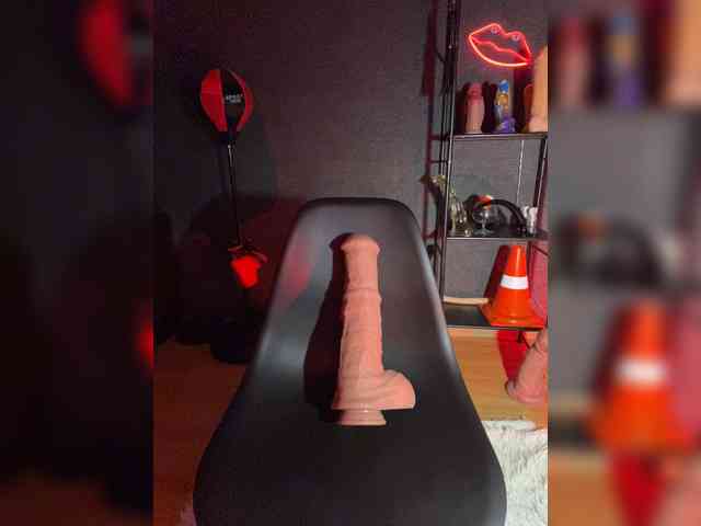 GloriaLove webcam
