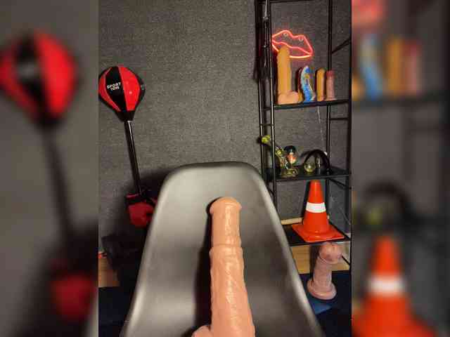 GloriaLove webcam