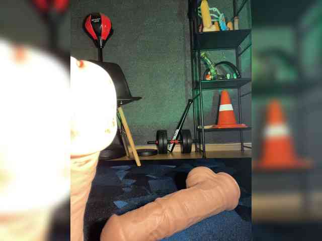 GloriaLove webcam