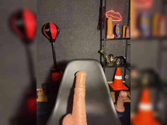 GloriaLove webcam