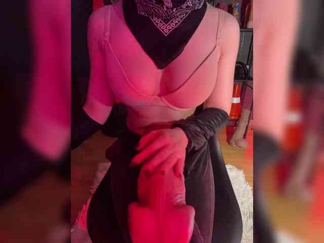GloriaLove webcam