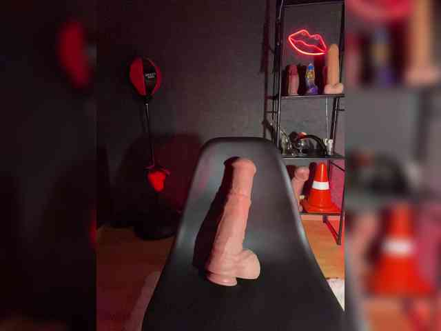 GloriaLove webcam
