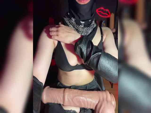 GloriaLove webcam