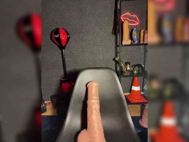 GloriaLove webcam