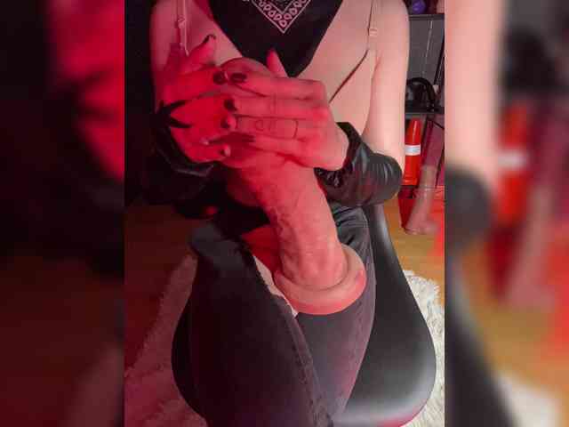 GloriaLove webcam