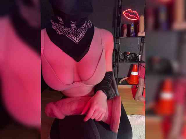 GloriaLove webcam