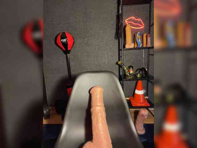 GloriaLove webcam