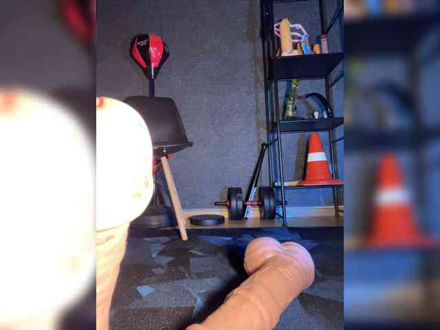 GloriaLove webcam