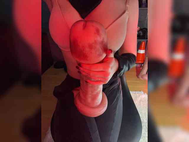 GloriaLove Live Webcam on BongaCams