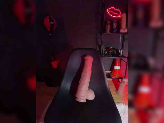 GloriaLove webcam