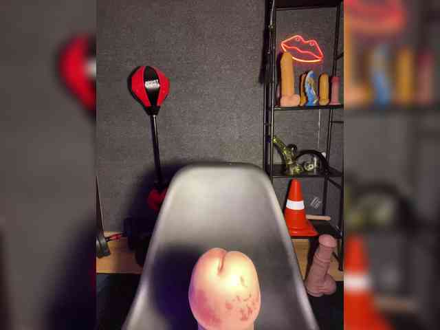 GloriaLove webcam