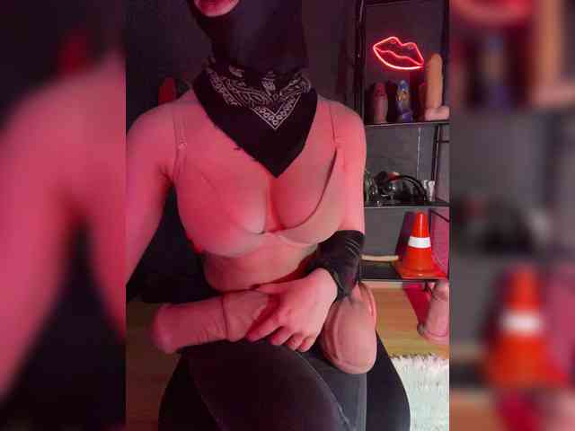 GloriaLove webcam