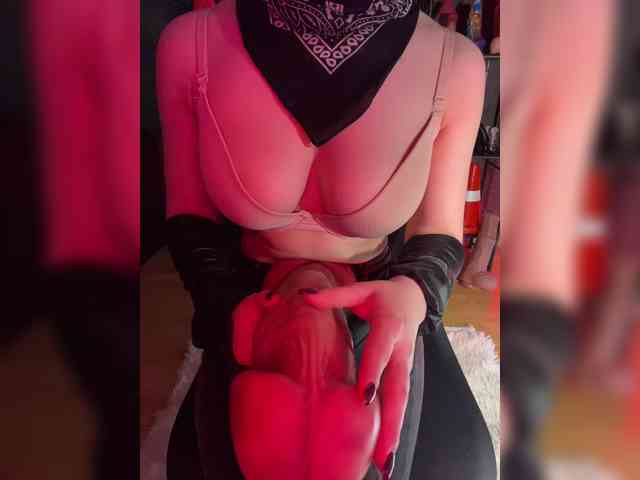 GloriaLove webcam