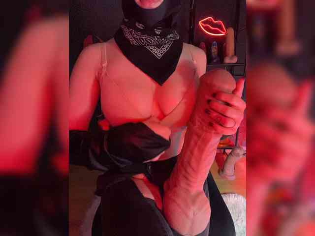 GloriaLove webcam