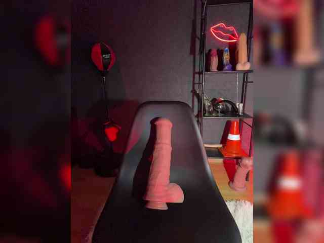 GloriaLove webcam