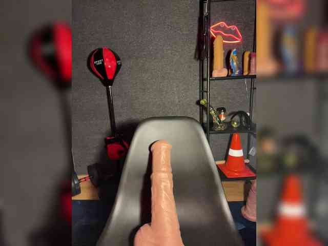 GloriaLove webcam