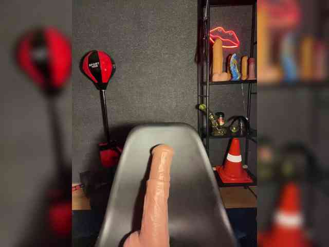 GloriaLove webcam