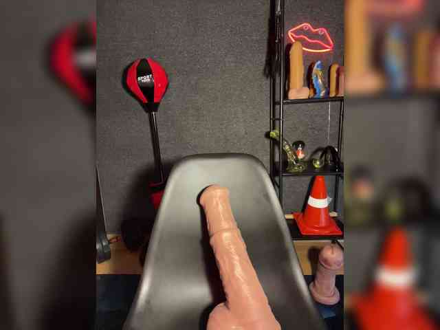 GloriaLove webcam